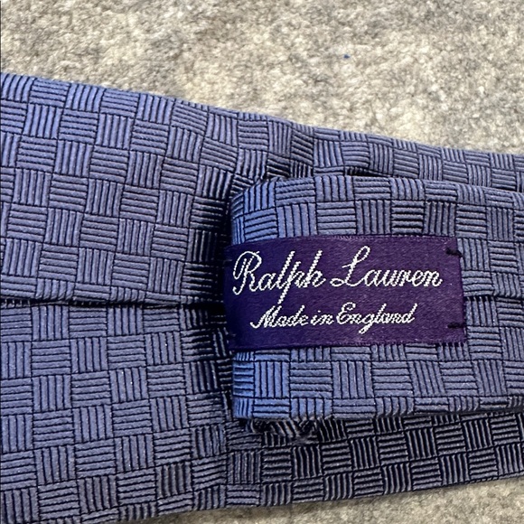 RALPH LAUREN PURPLE LABEL HAND MADE TIE DEEP LAVENDER - Picture 9 of 10